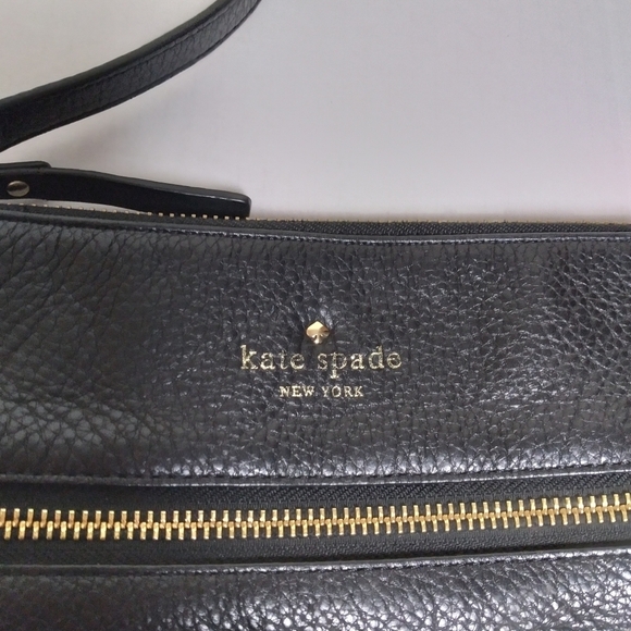 Kate Spade Black Cow Leather Crossbody Purse with Gold Tone Hardware - Picture 6 of 15